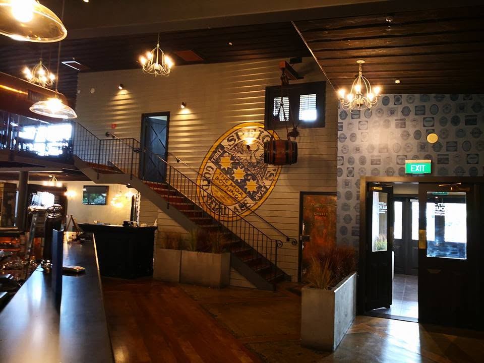 Bar and restaurant painting, Tower Junction
