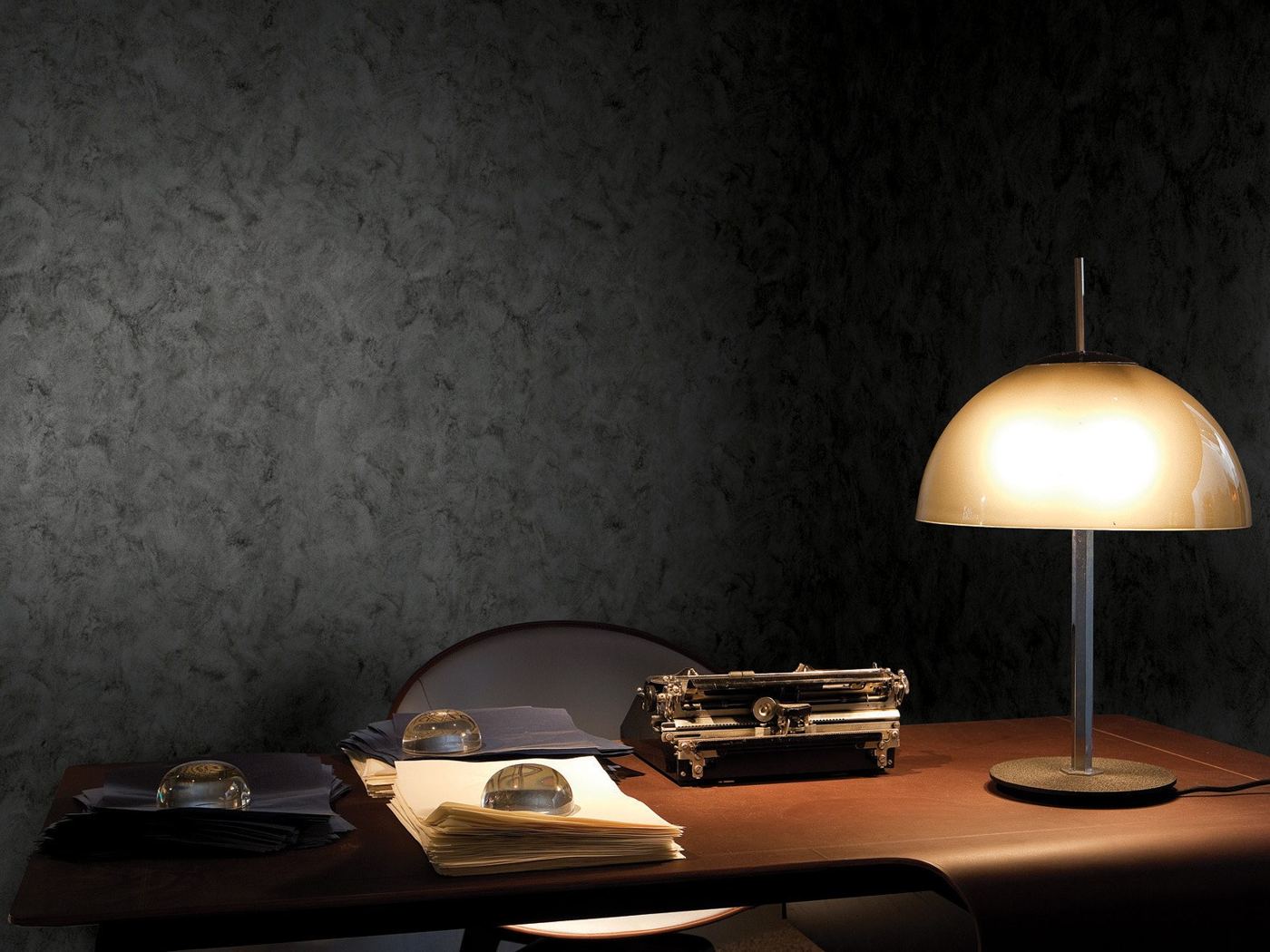Dark decorative plaster study wall