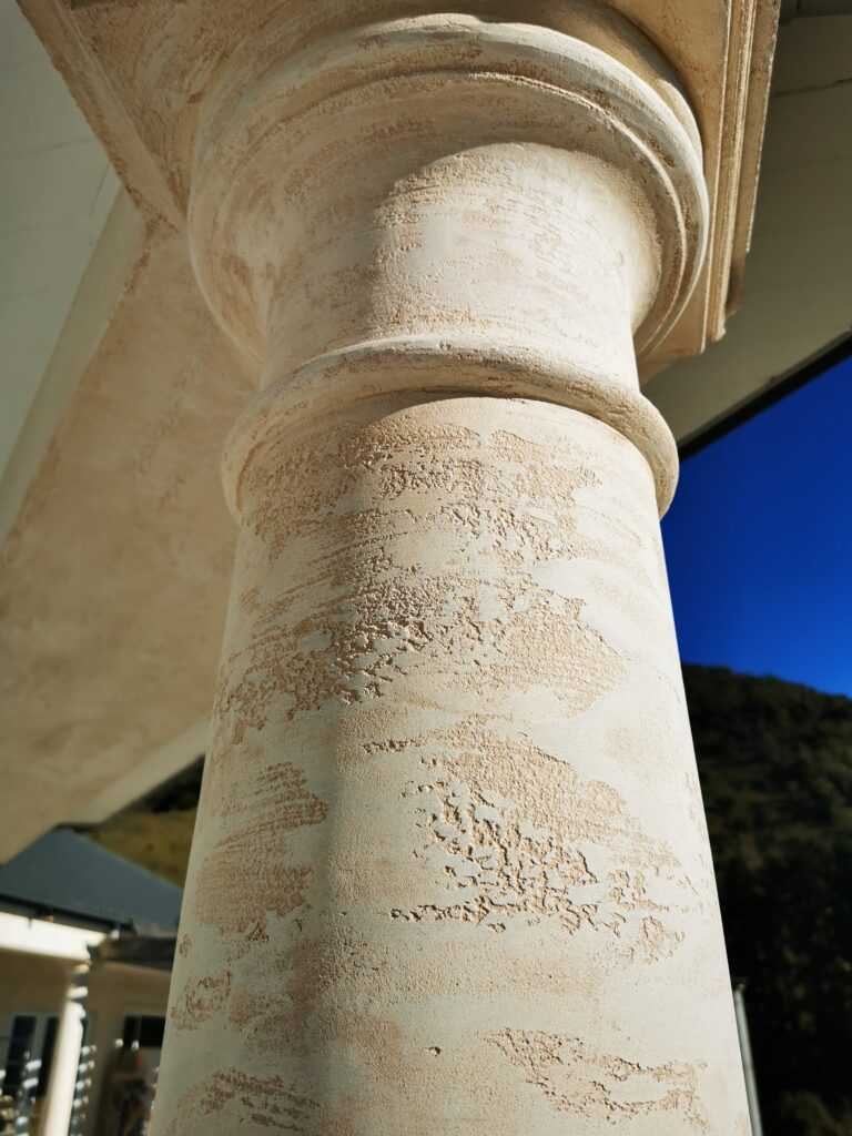 Travertino Romano stone effect finish